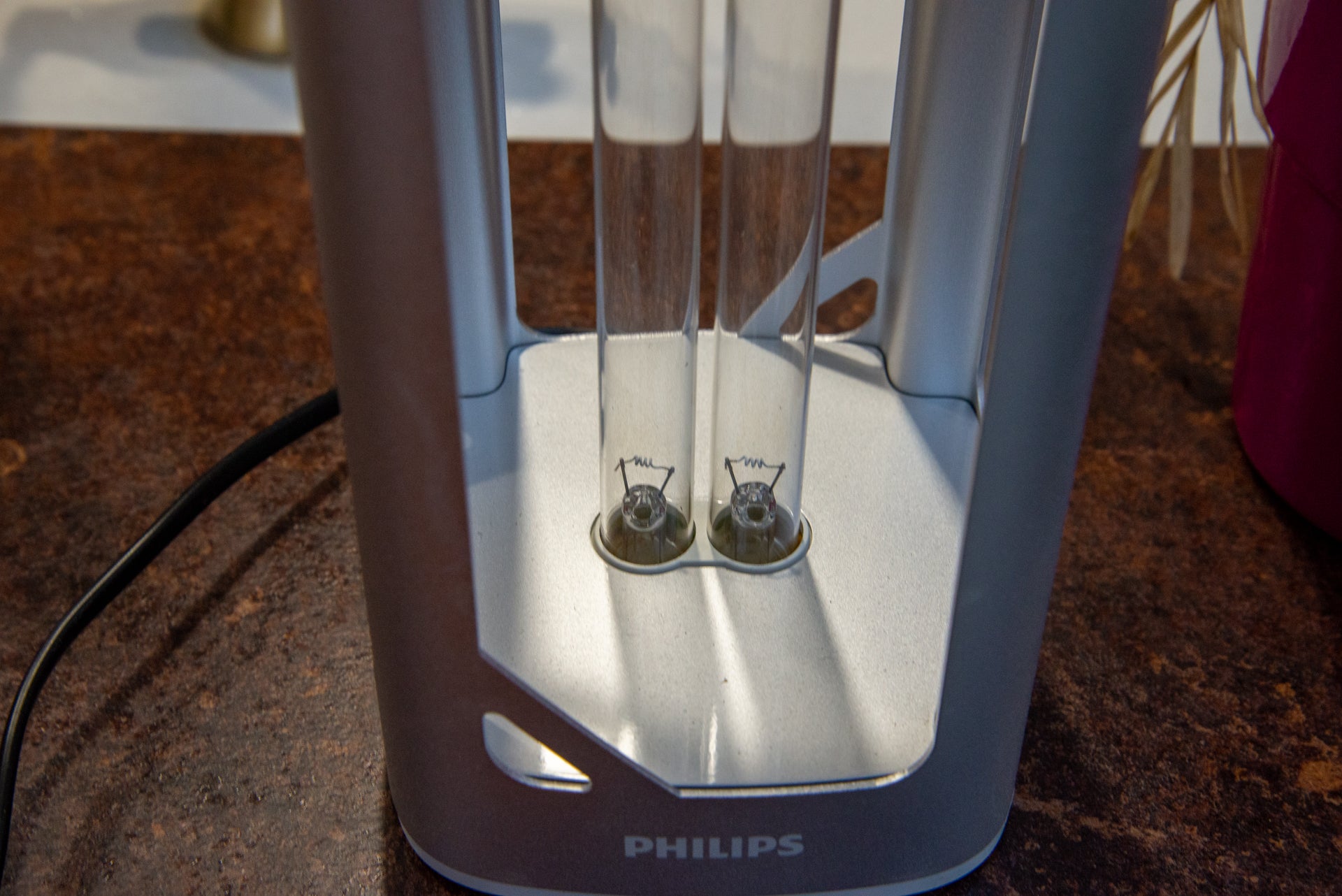 Philips UV-C Disinfection Desk Lamp lights