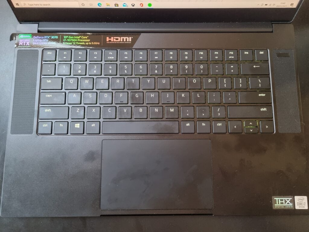 Razer Blade 15 base edition keyboardKeyboard section view of a black Razer blade 15 laptop, view from top
