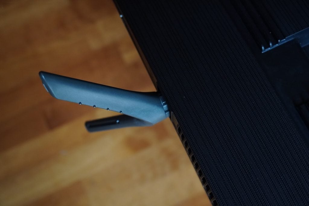 Close up image of Samsung Q65T TV's feet stand