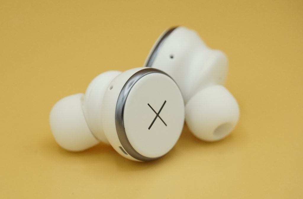 Front and back side view of Kygo Xcellence earbuds