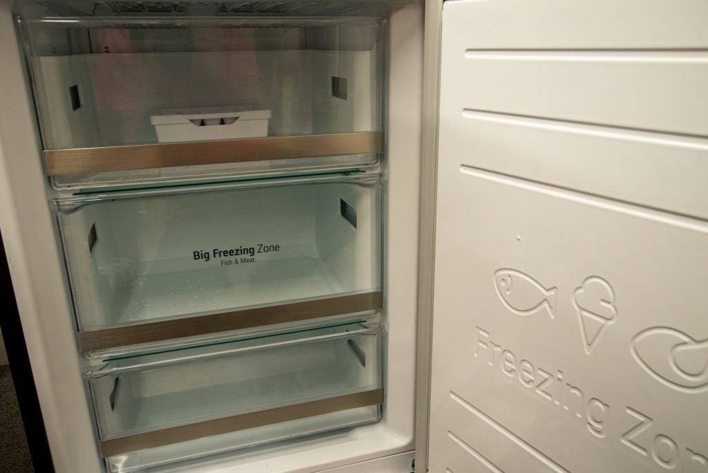 LG DoorCooling GBB92MCBAP freezer