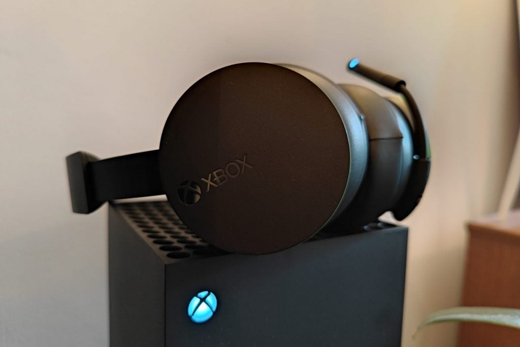 Xbox Wireless Headset on top of the Xbox Series X