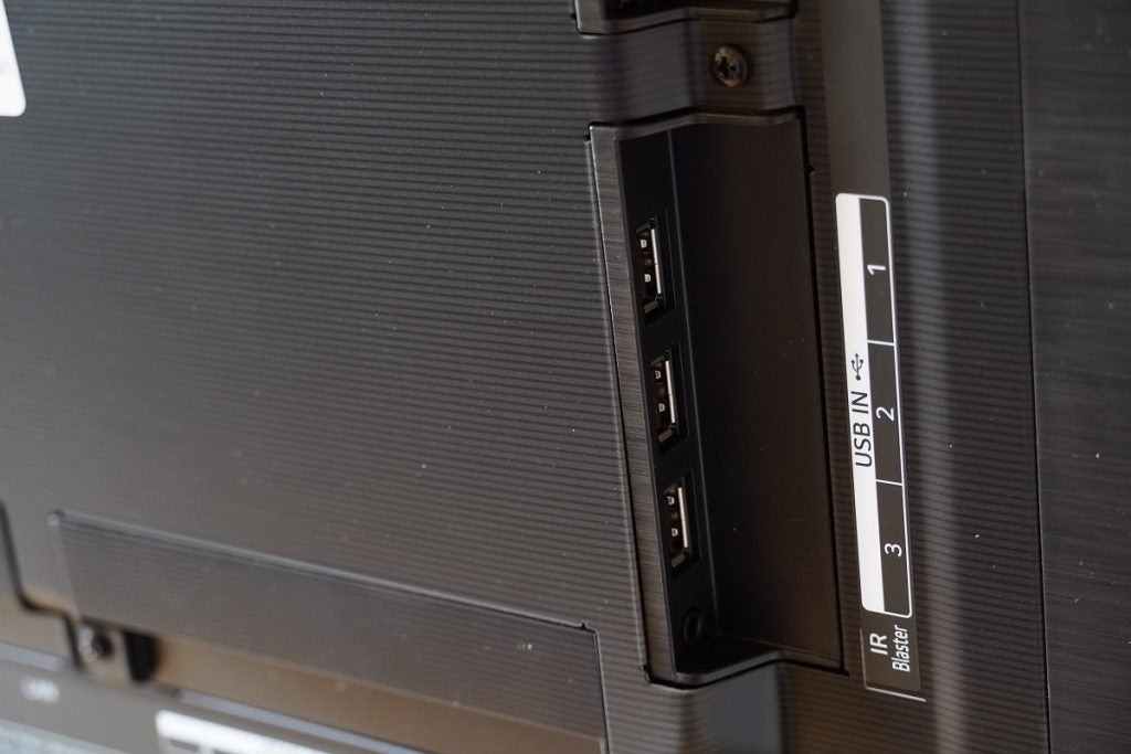 LG G1 OLED TV's USB ports on rear panel with an IR blaster