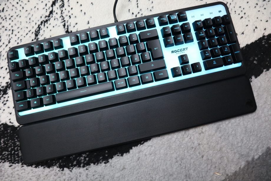 Roccat Magma 7 keyboard with blue backligth