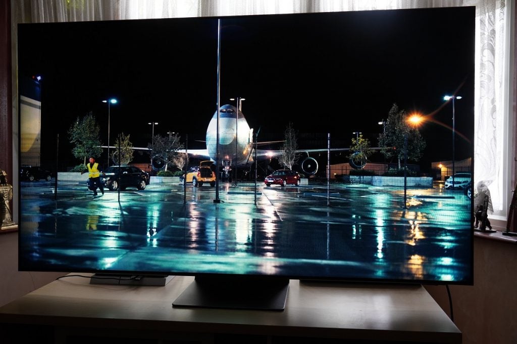 Samsung QE65QN94A with Tenet in 4K HDR10
