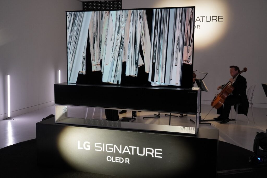 LG Signatur OLED R
