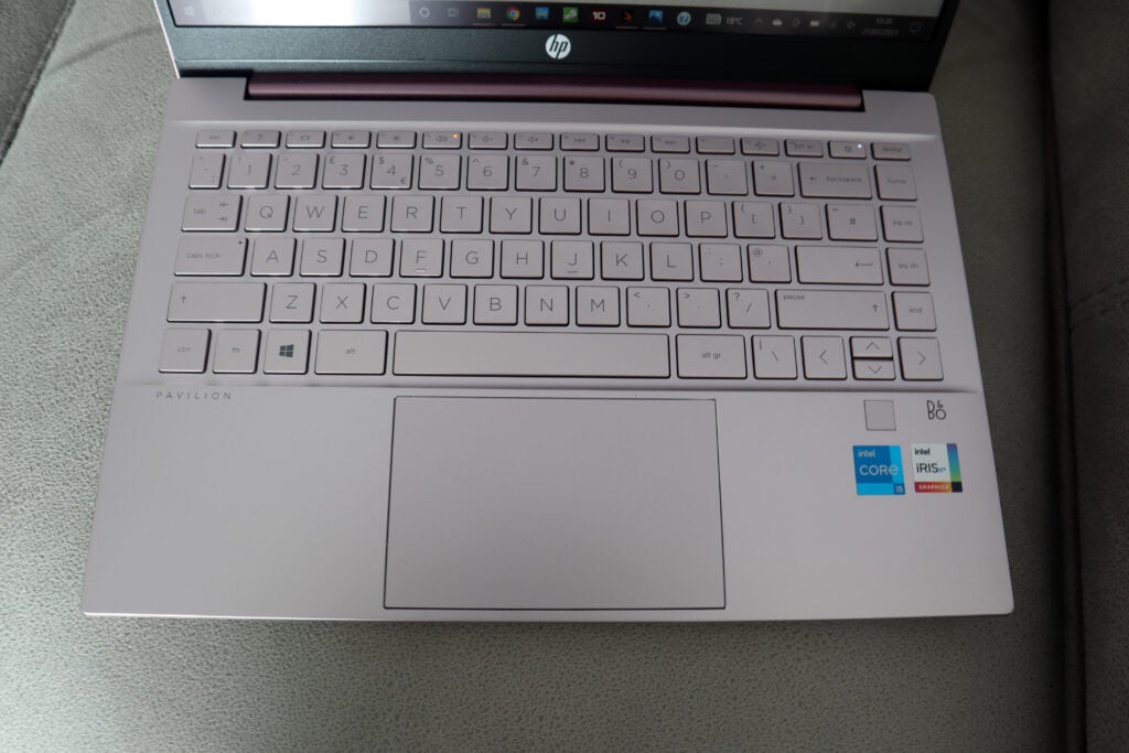 HP Pavilion 14 keyboard viewed from above