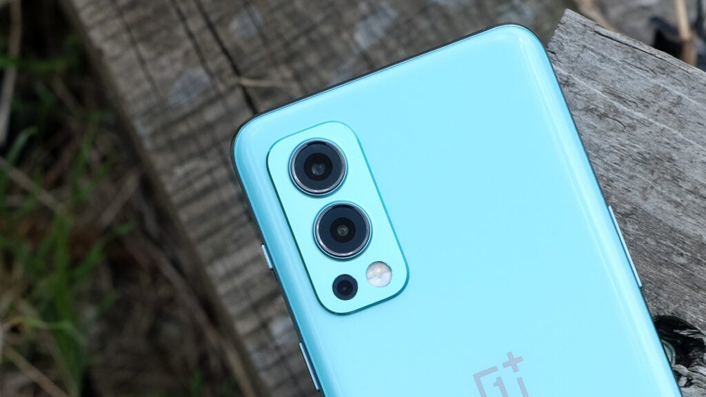 The cameras on the back of the OnePlus Nord 2 