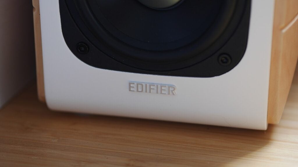 Logo on Edifier S880DB speaker