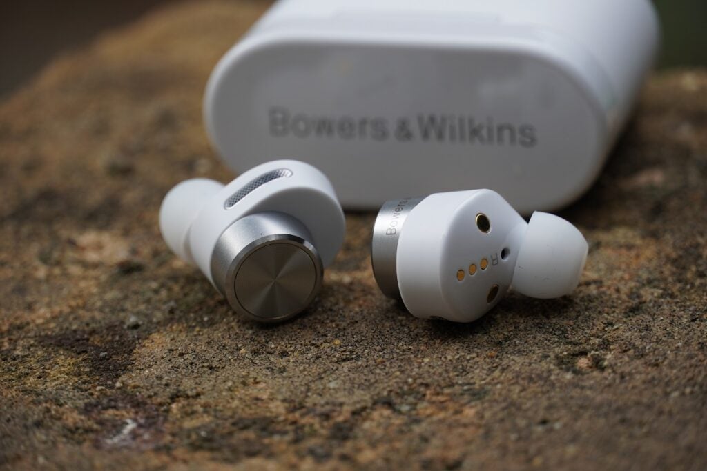Bowers and Wilkins PI5 earbuds on ground
