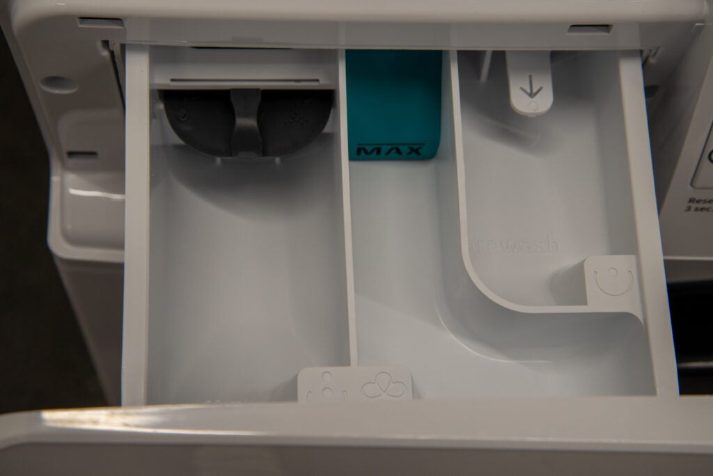 Hisense WFGE80142VM detergent drawer