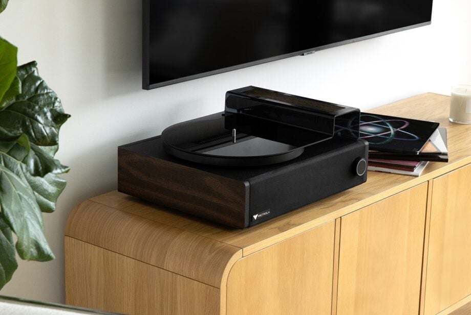 Victrola V1 all-in-one turntable system