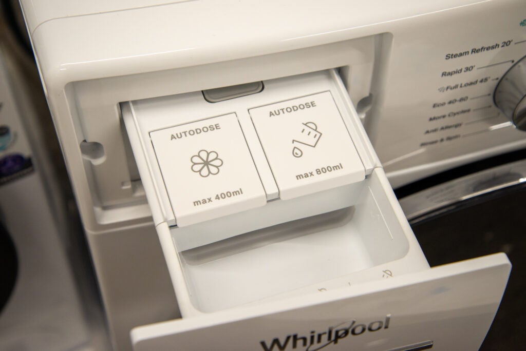 Whirlpool W8 W046WR UK detergent drawer