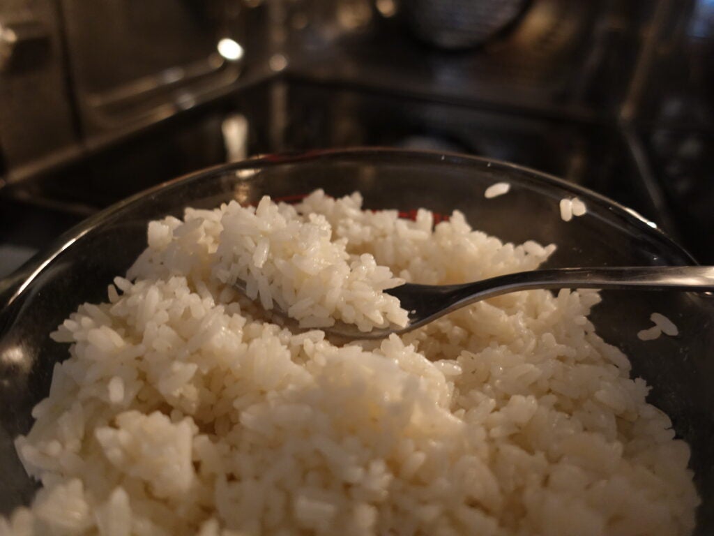 Sharp YC-GC52FU-B Freshly cooked rice