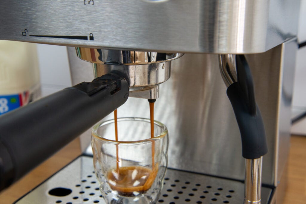 Breville Bijou Espresso Machine VCF149 pouring espresso
