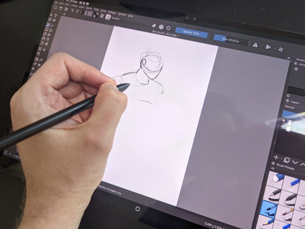 Galaxy Tab S8 Ultra drawing