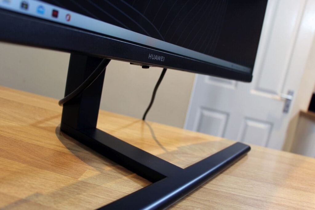 Huawei Mateview GT 27 stand