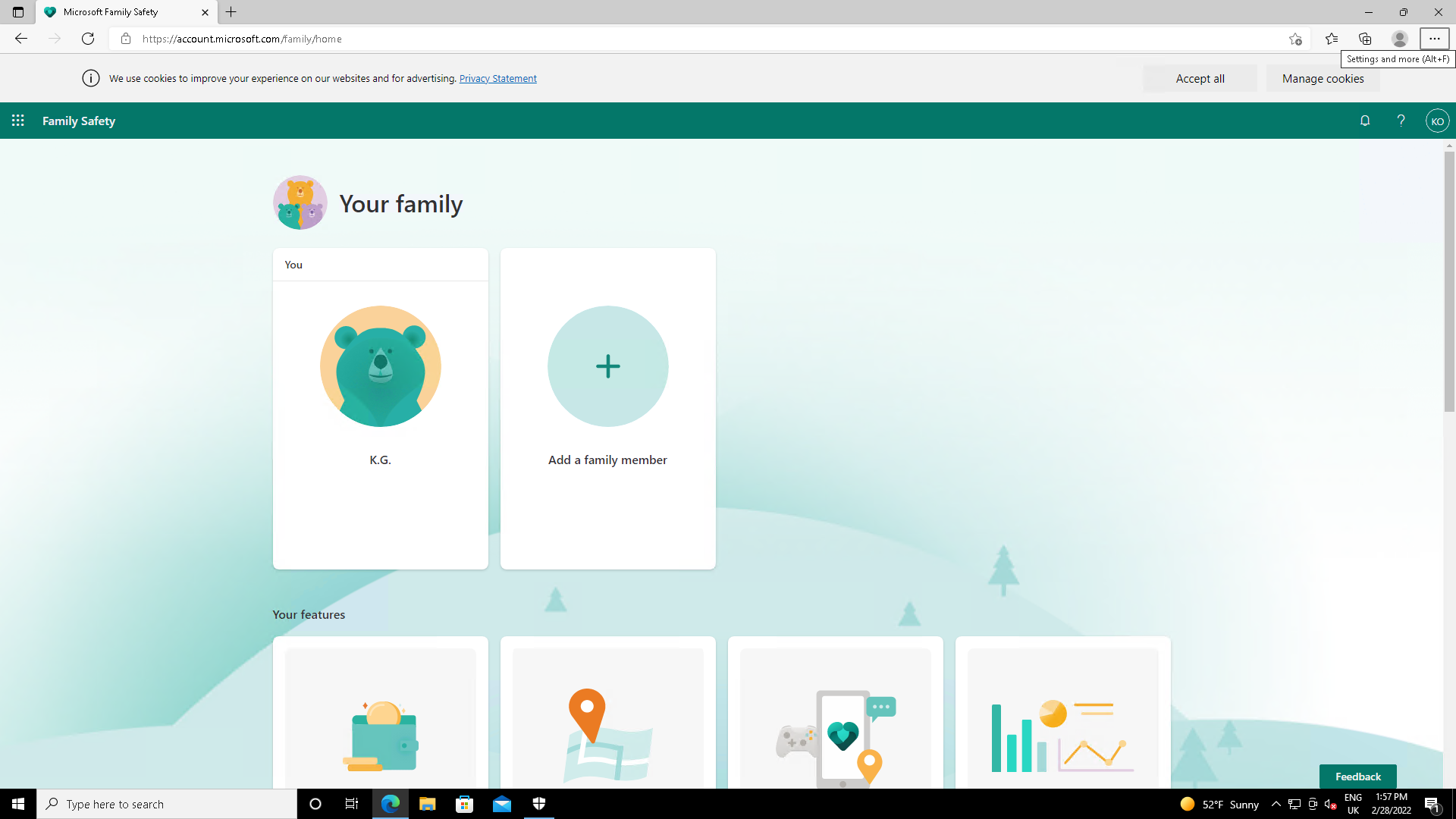 Microsoft family web interface screen shows add a family member box 