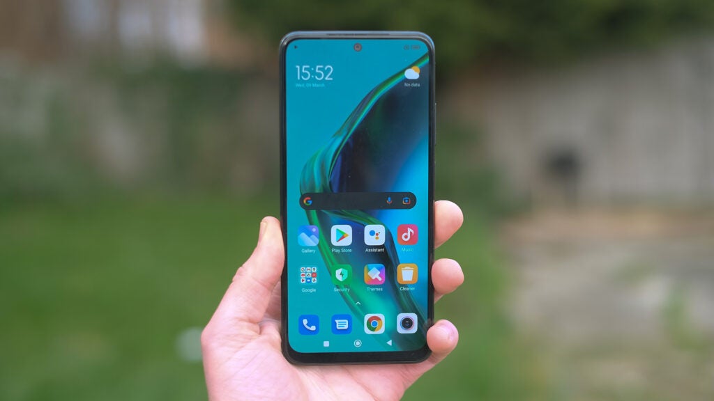 The Xiaomi Redmi Note 11’s screen is much like last year’s Redmi Note 10’s, at least in terms of core tech.