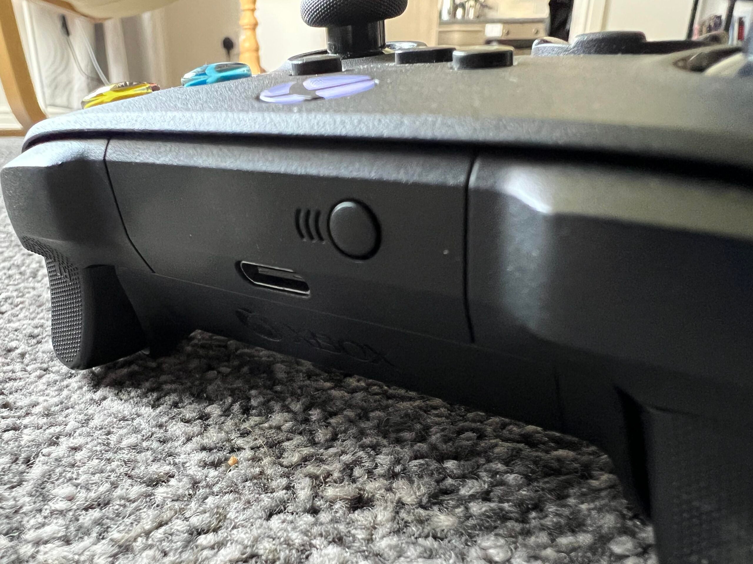 Xbox controller pairing button