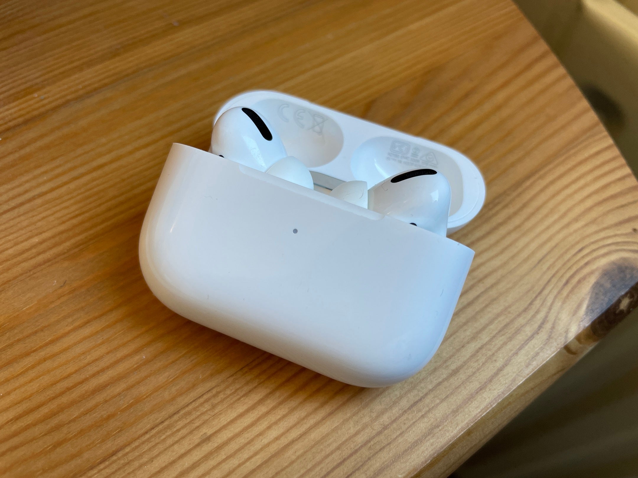 How to reset Apple AirPods Step-1