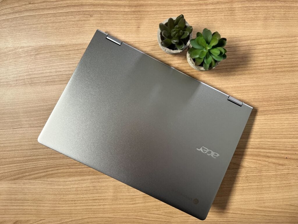 La tapa y la marca del Acer Chromebook Spin 514