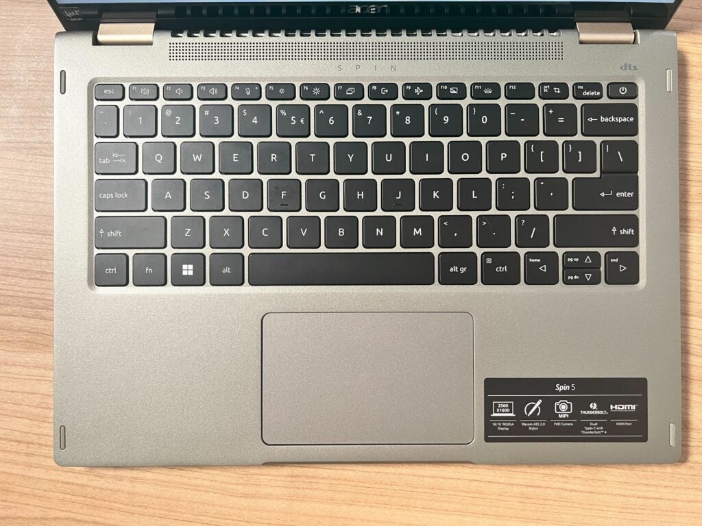 THe keyboard of the Acer spin 5