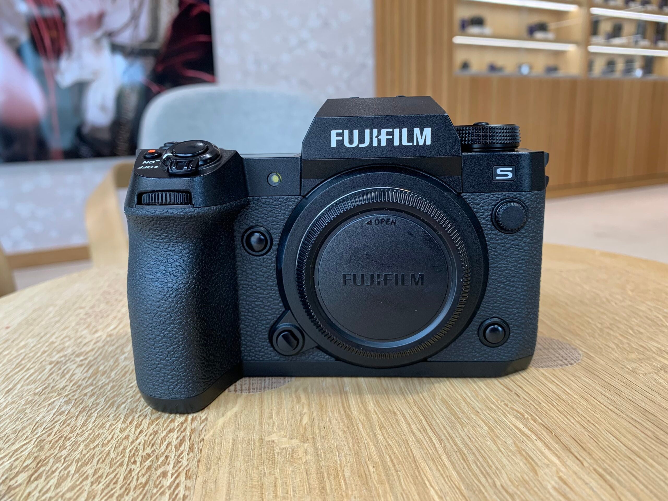 Fujifilm X-H2 vs Fujifilm X-H2S: Which X-H camera should you get?