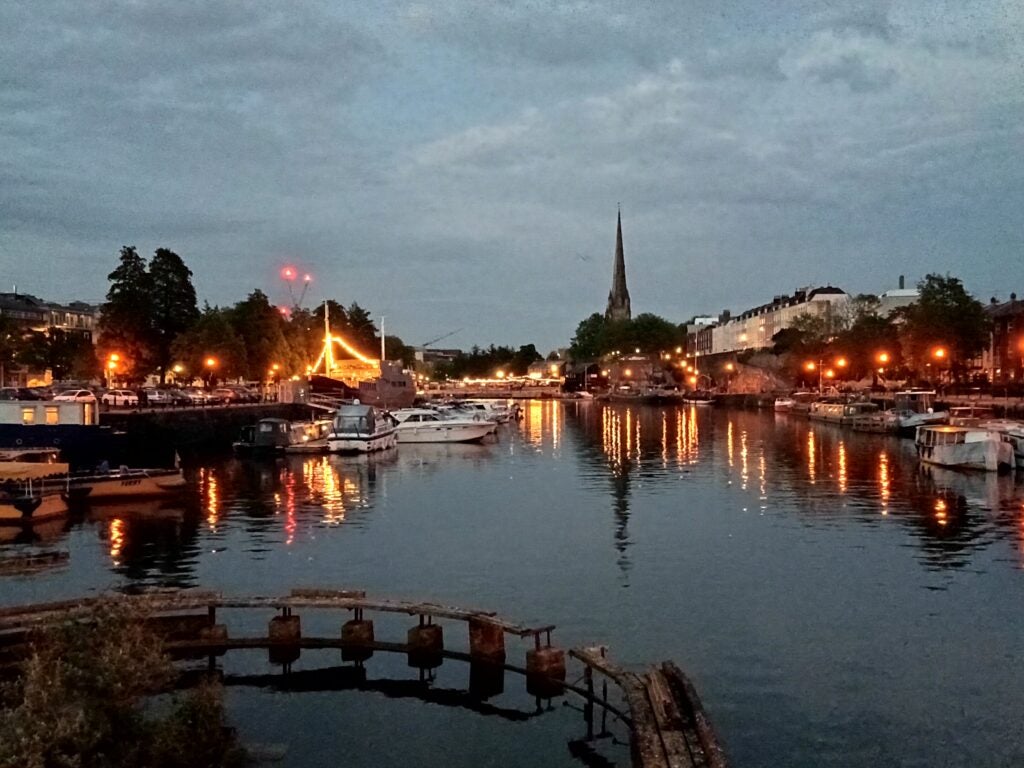Low Light shot of a harbour from the Oppo A16s
