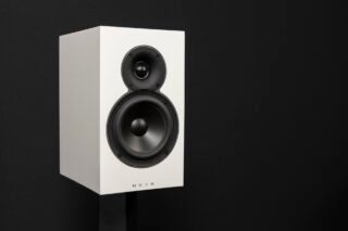 Moon Voice 22 speaker white finish on black background