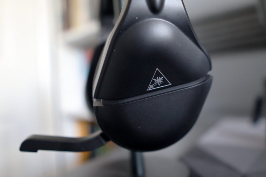 Ear cup of the Turtle Beach Stealth 700 Gen 2 