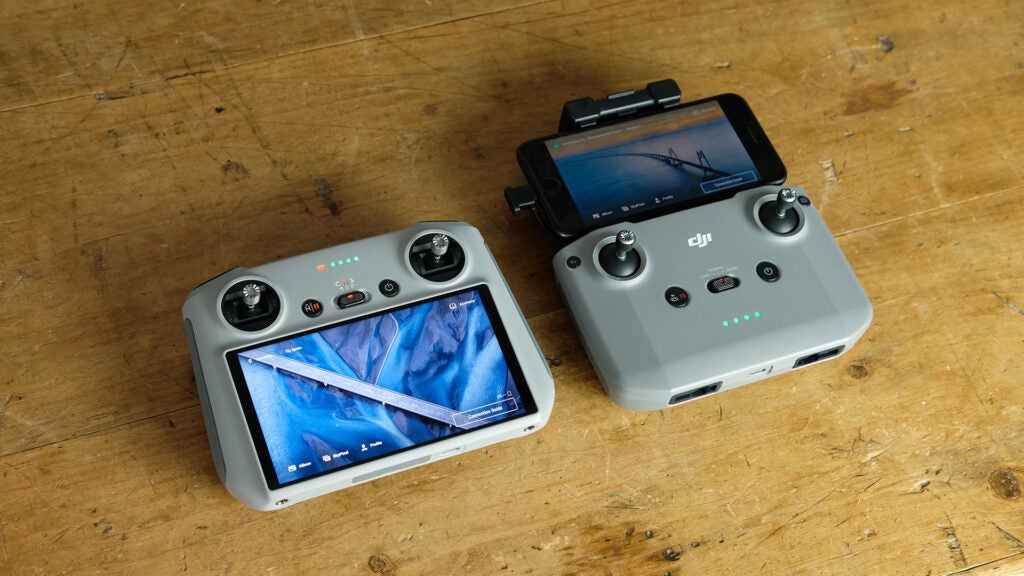 the DJI mini 3 Pro's controllers