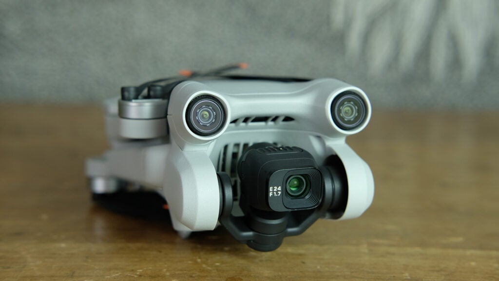 Being made of lightweight plastic, the DJI Mini 3 Pro folds very easily