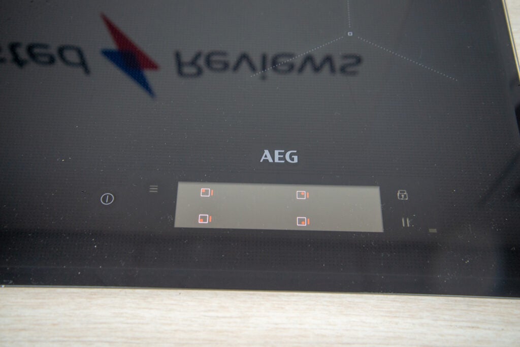 AEG IAE84851FB controls