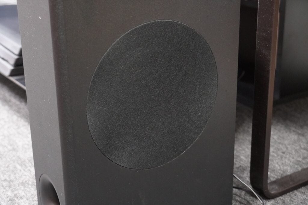 Driver subwoofer Creative Stage 360