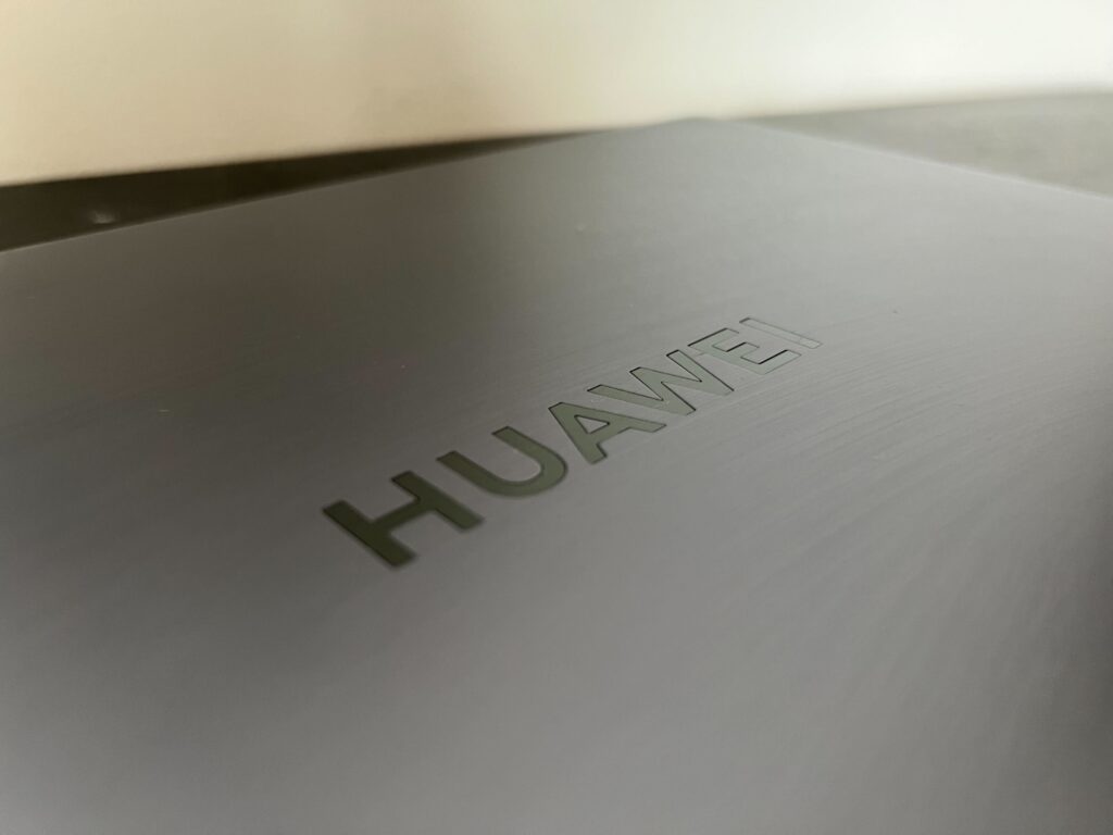 Close up of the lggo on the Huawei MateBook D 16