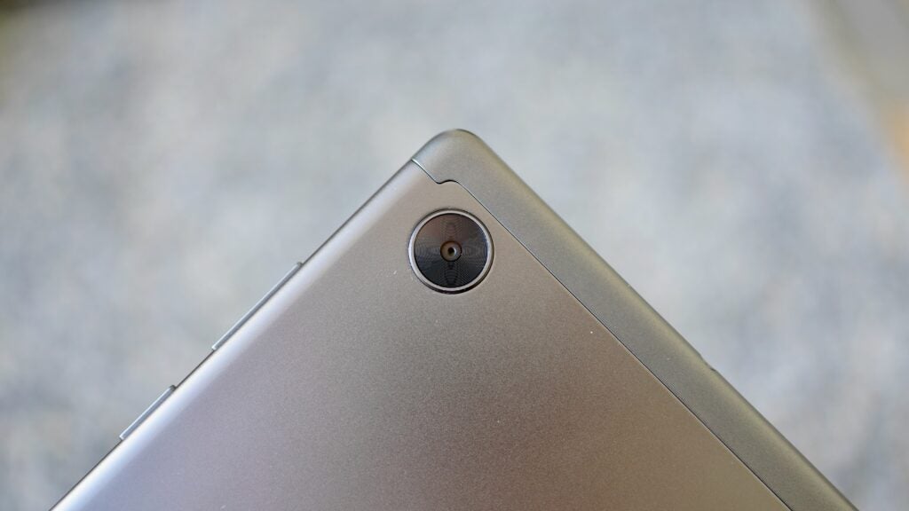 Closeup of the camera of the Lenovo Tab M10 HD