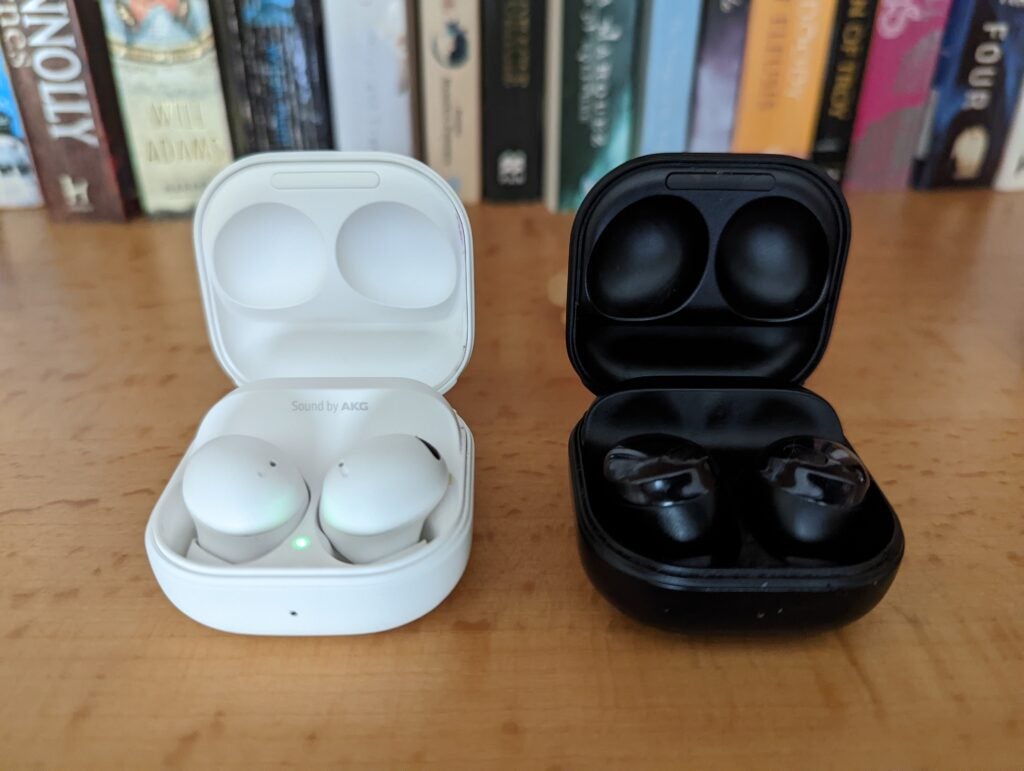Galaxy Buds 2 Pro and Galaxy Buds Pro side by side