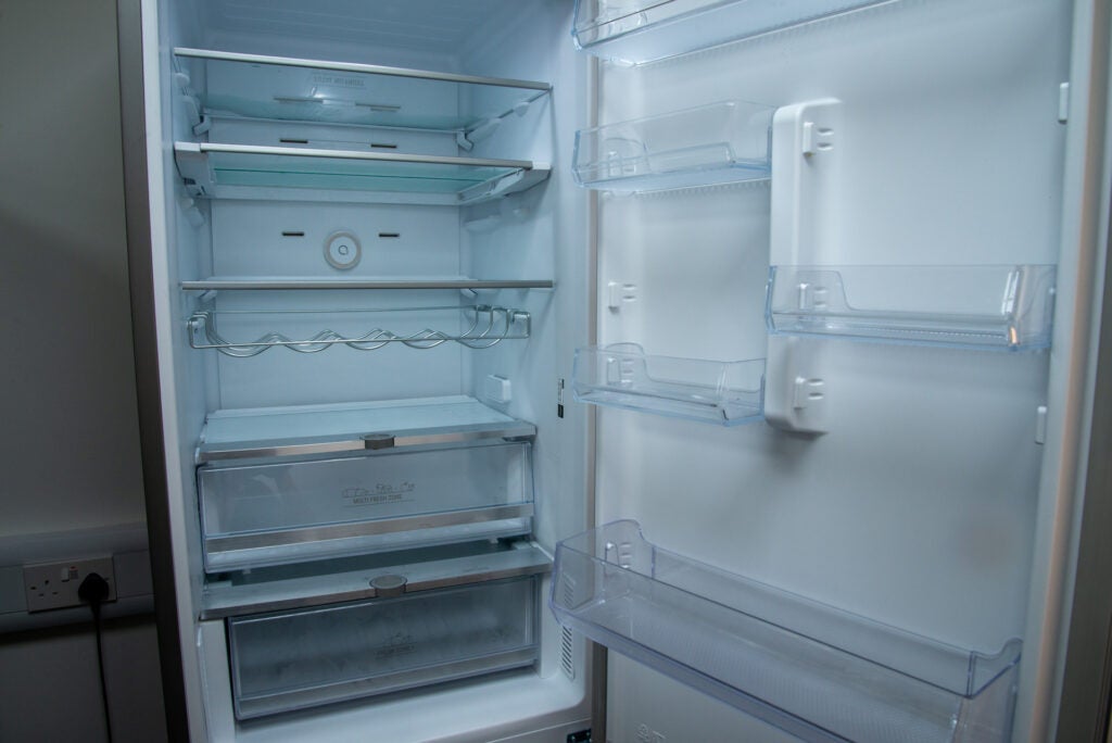 Hotpoint H9X 94T SX Total No Frost Fridge Freezer fridge
