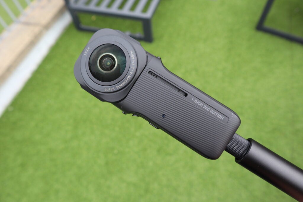 يمكن لـ Insta360 One RS 1-inch 360 Edition تصوير 6K 360 لقطات