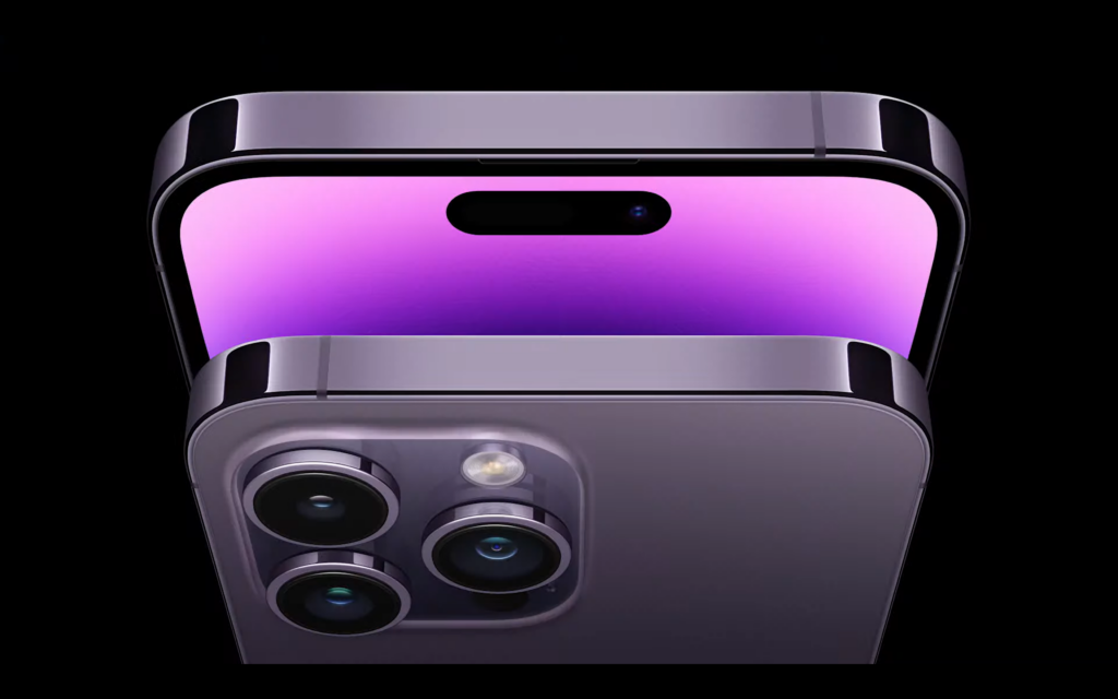 The iPhone 14 Pro camera and Dynamic Island