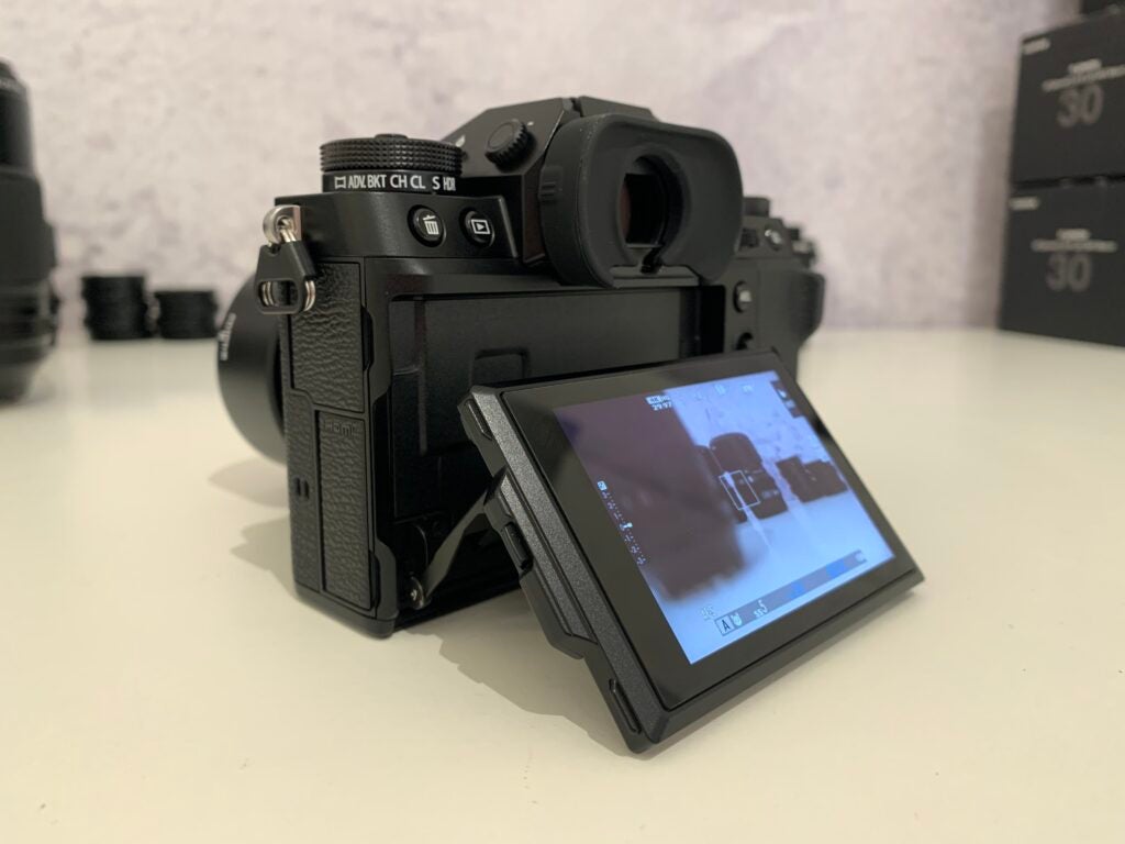 Fujifilm X-T5 monitor