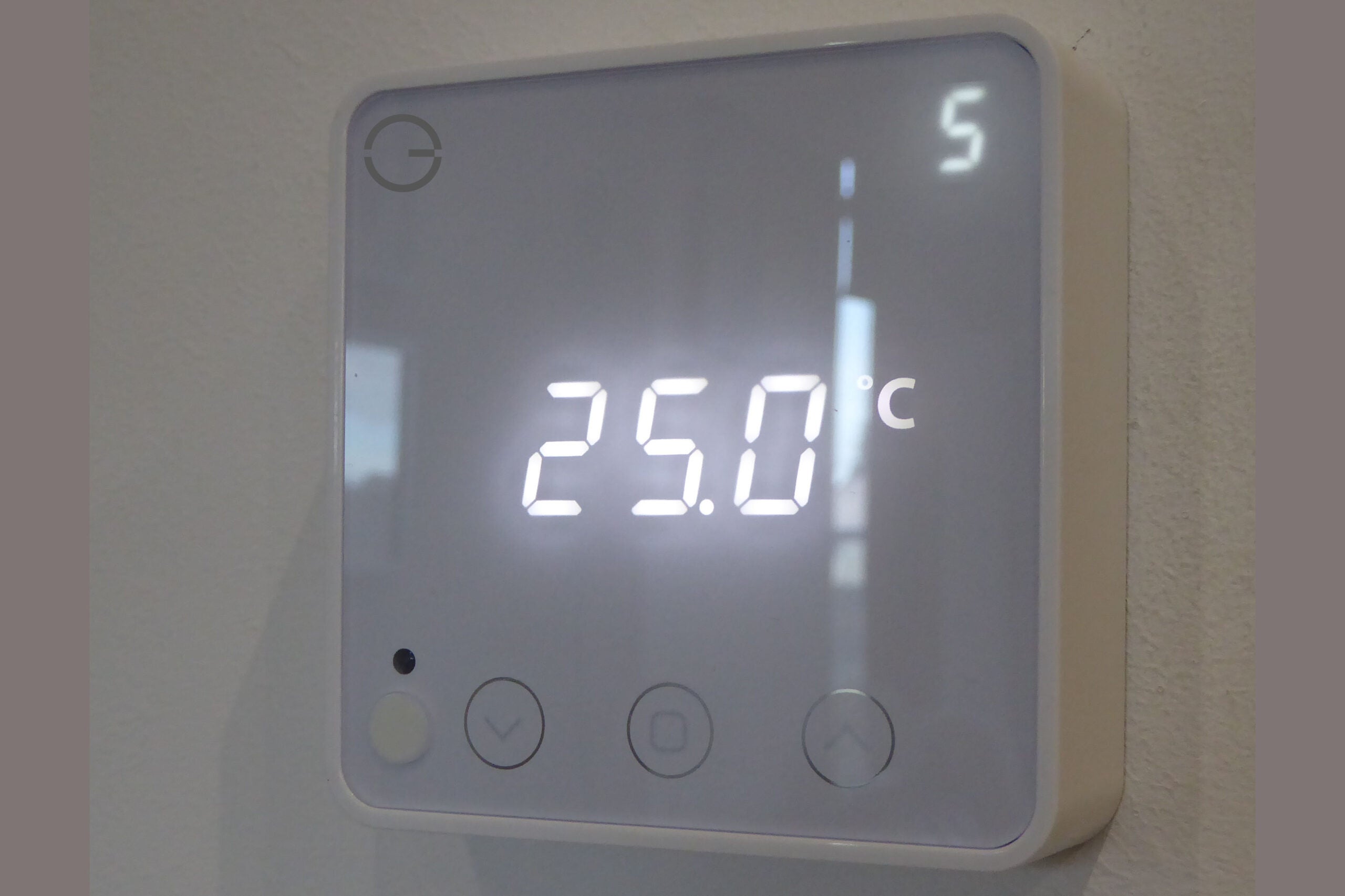 Genius Hub thermostat