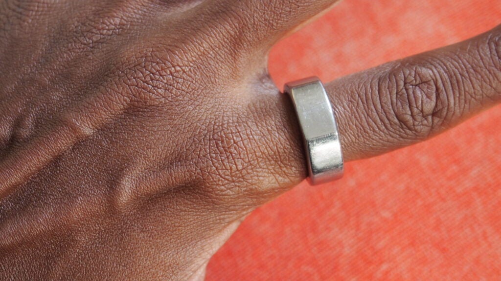 Oura Ring 3 up close