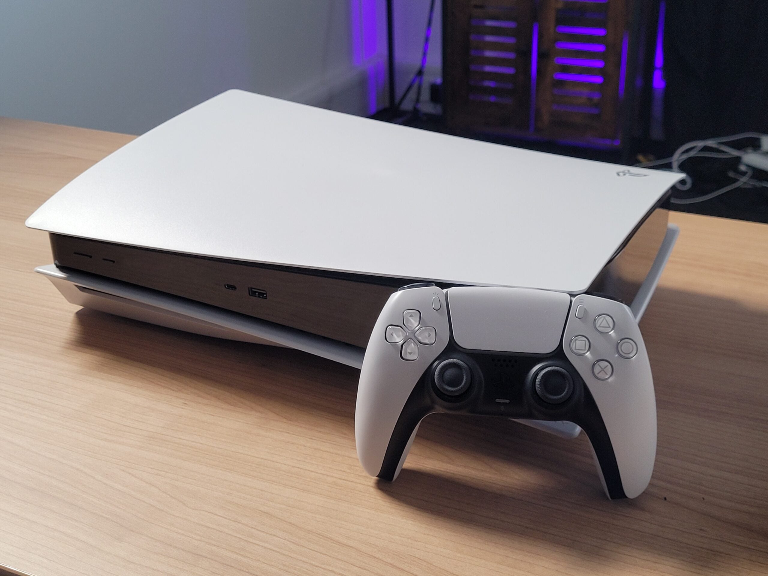 Read more about the article Microsoft predicts PS5 Slim console launch this year