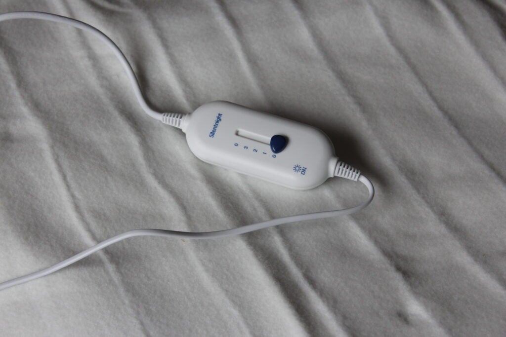 The Silentnight Comfort Control Electric Blanket's remote