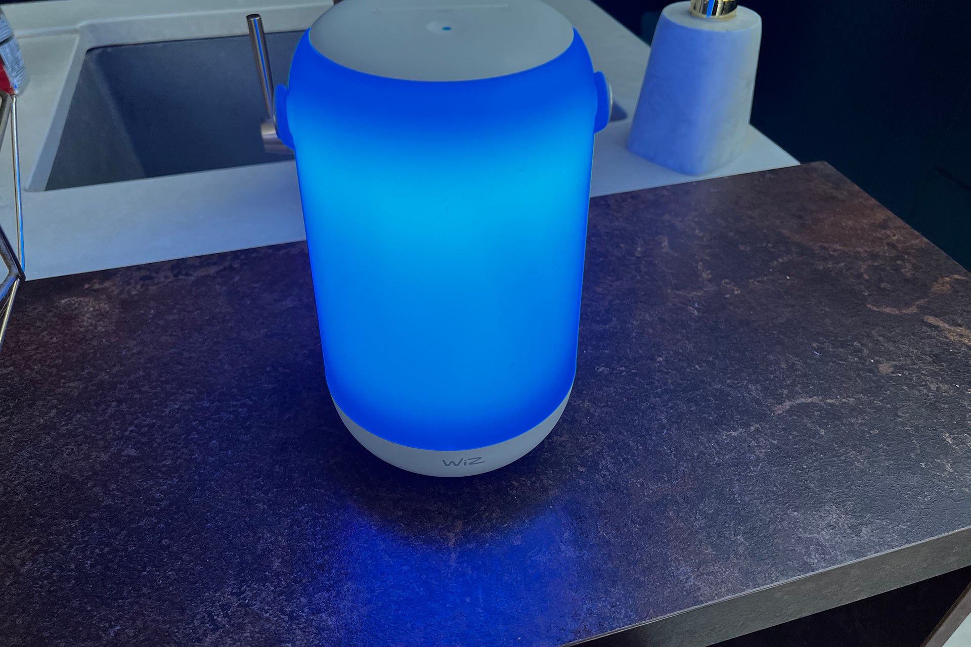 WiZ Luminaire Mobile Portable Light blue