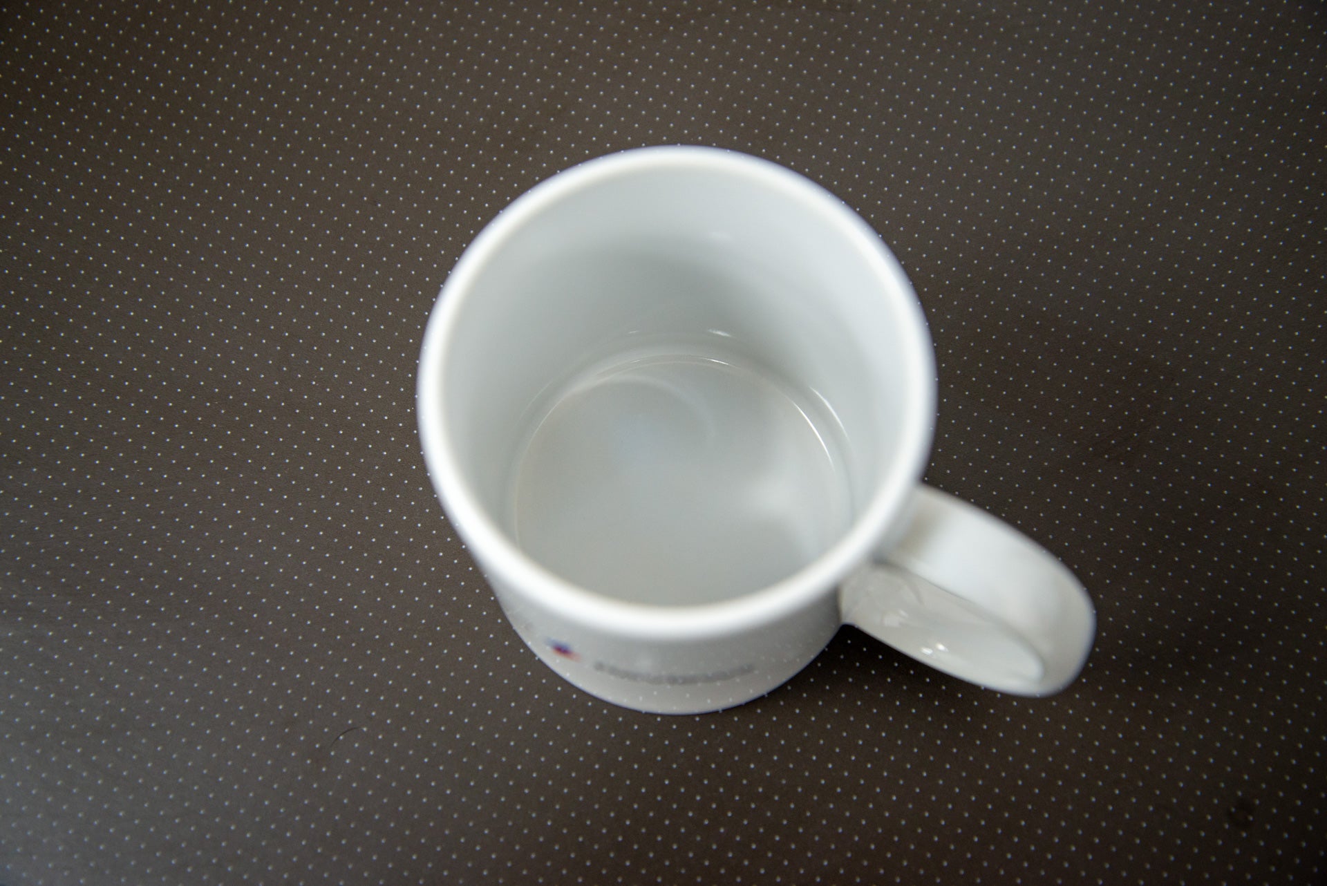 LG TrueSteam QuadWash DF455HMS Freestanding Dishwasher clean coffee mug