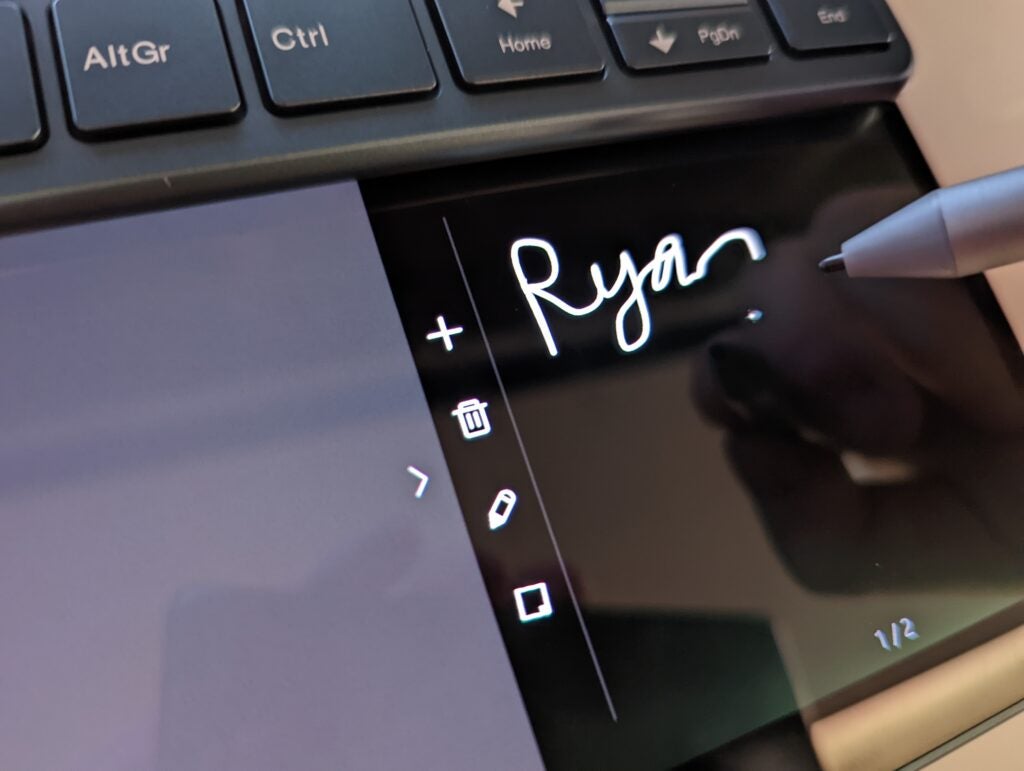 Writing on the screen with the stylus