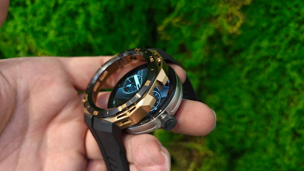Huawei Watch GT Cyber, showing how watch can pop out of case